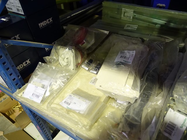 Lot schneider - afbeelding 24 van  26