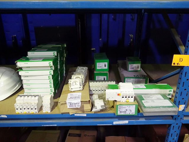 Lot schneider - afbeelding 2 van  26