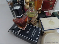 Lot schoonheidsproducten deels aangesproken - afbeelding 3 van  4