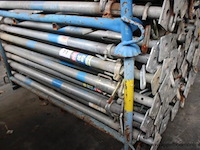 Lot schoren, doka, eco 20, 300cm, in metalen rek - afbeelding 1 van  3