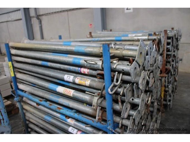 Lot schoren, peri, ep 20-300, in metalen rek - afbeelding 1 van  3