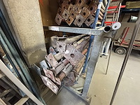 Lot schoren - afbeelding 3 van  3