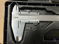 Lot schuifmaten, waarvan één digitaal, in koffers. - afbeelding 2 van  4