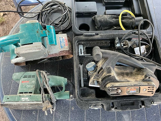 Lot schuurmachine: makita - bosch - topcraft - afbeelding 1 van  10