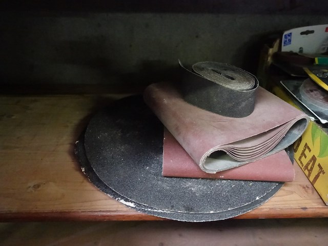 Lot schuurpapier - afbeelding 6 van  8