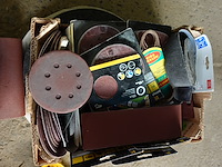 Lot schuurpapier - afbeelding 3 van  3