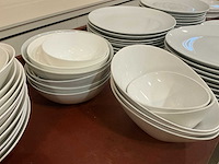 Lot serveer schotels en kommen - afbeelding 10 van  12