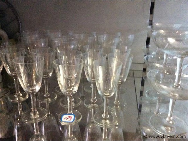 Lot servies divers gegraveerd - afbeelding 1 van  3