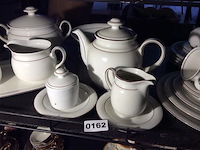 Lot servies - afbeelding 1 van  2