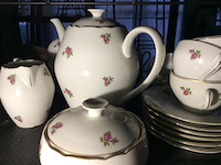 Lot servies - afbeelding 1 van  2