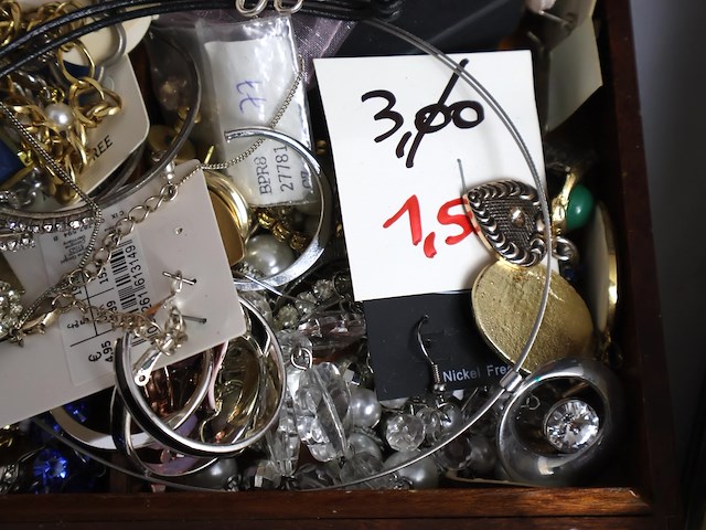 Lot sierjuwelen - afbeelding 4 van  10