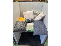 Lot sierkussen en 1 deken - afbeelding 1 van  3