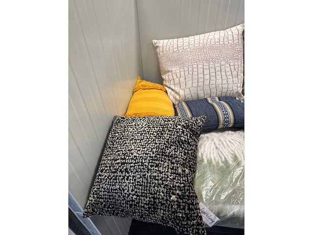 Lot sierkussens en 1 deken - afbeelding 3 van  3