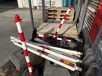 Lot signalisatiepalen - afbeelding 2 van  3