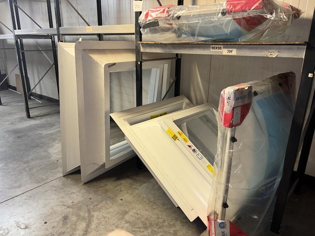 Lot skylux ventilerende opstanden - afbeelding 1 van  4