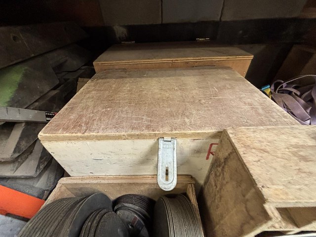 Lot slijpschijven+houten kisten - afbeelding 3 van  3