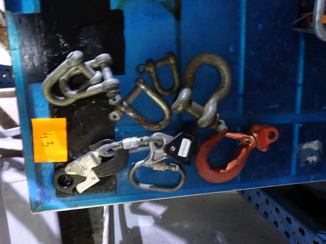 Lot sluitingen - afbeelding 3 van  4