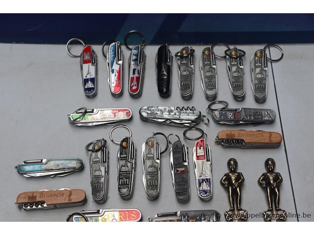 Lot souvenierzakmessen ea - afbeelding 2 van  3