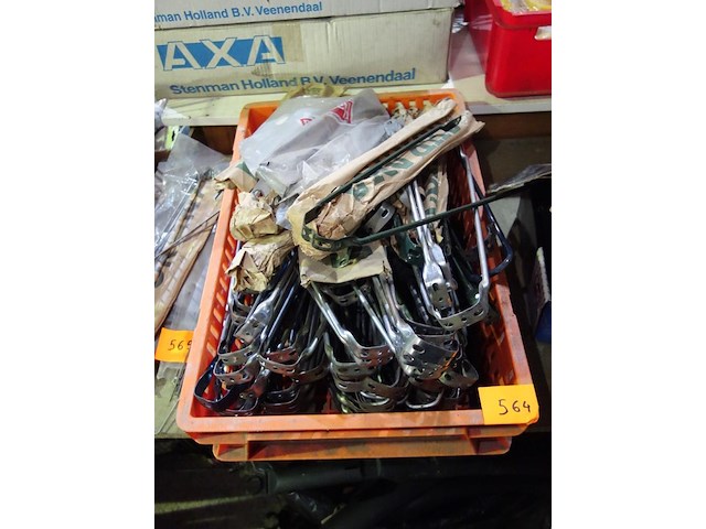 Lot spatbordbeugels - afbeelding 1 van  1