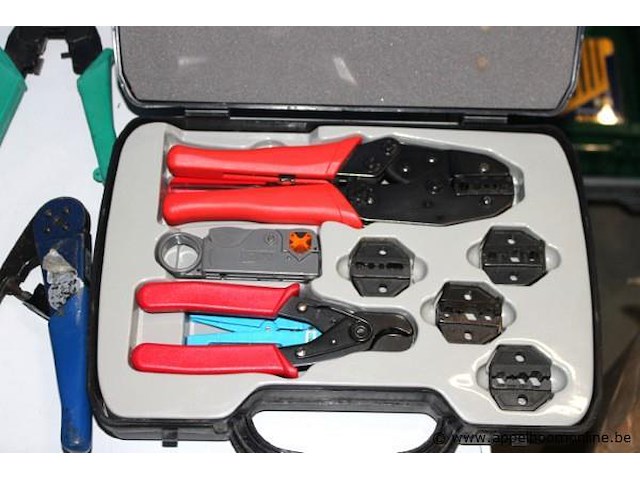 Lot speciaaltangen - afbeelding 5 van  5