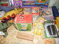 Lot speelgoed - afbeelding 1 van  2