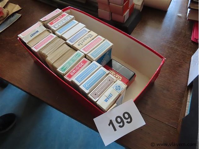 Lot speelkaarten - afbeelding 1 van  3