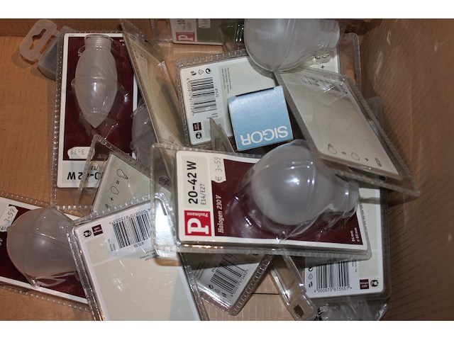 Lot spots, lampen en andere - afbeelding 6 van  6