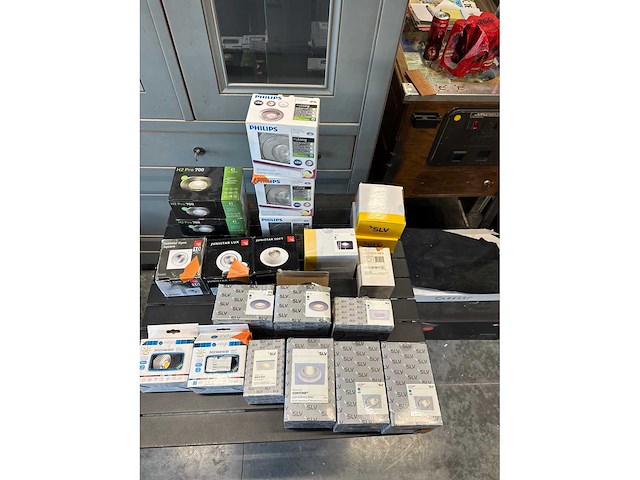 Lot spots - afbeelding 2 van  7