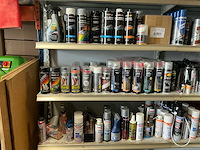 Lot spuitbussen (400x) - afbeelding 5 van  5