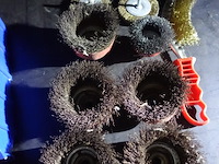 Lot staalborstels - afbeelding 6 van  6