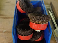 Lot staalborstels - afbeelding 1 van  2