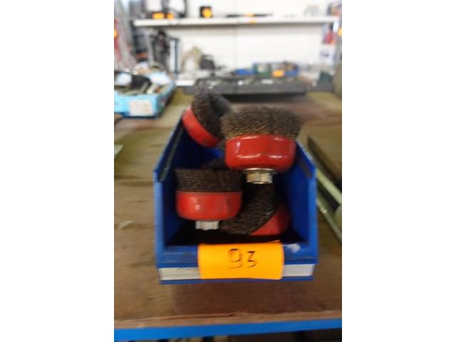 Lot staalborstels - afbeelding 2 van  2