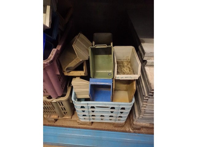 Lot stapelbakken (3 bakken) - afbeelding 5 van  6