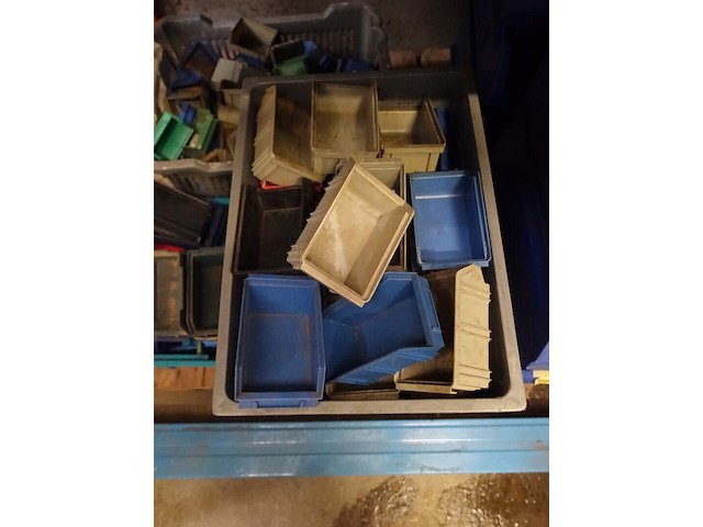 Lot stapelbakken (4 bakken) - afbeelding 3 van  10