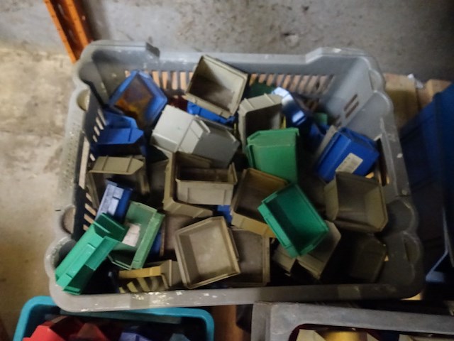 Lot stapelbakken (4 bakken) - afbeelding 10 van  10