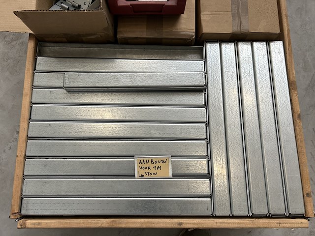 Lot stapelrekken/winkelrekken nieuw - afbeelding 11 van  22