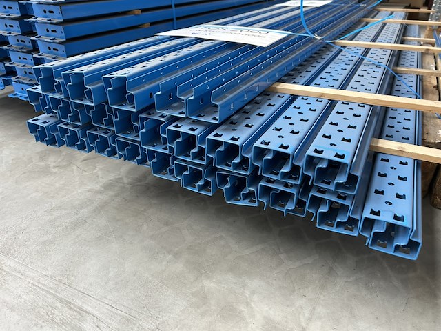 Lot stapelrekken/winkelrekken nieuw - afbeelding 18 van  22