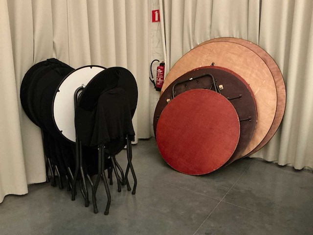 Lot statafels en ronde tafels - afbeelding 1 van  4