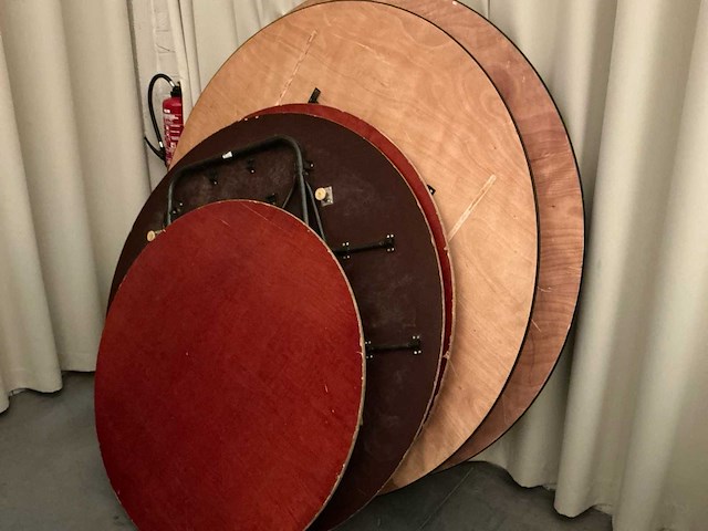 Lot statafels en ronde tafels - afbeelding 4 van  4