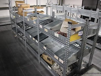 Lot stelling met inhoud - afbeelding 1 van  2