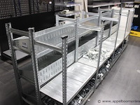 Lot stelling met inhoud - afbeelding 1 van  3