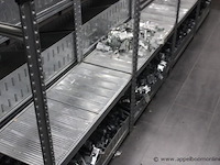 Lot stelling met inhoud - afbeelding 2 van  3