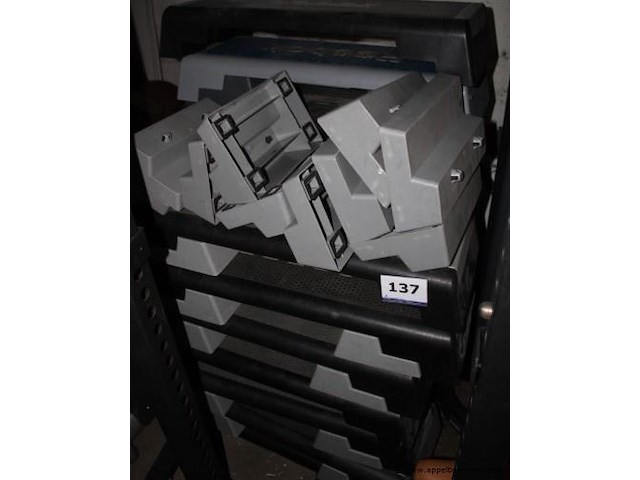 Lot steppers - afbeelding 1 van  1