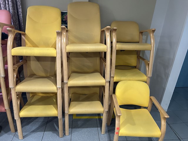 Lot stoelen (10) - afbeelding 1 van  4