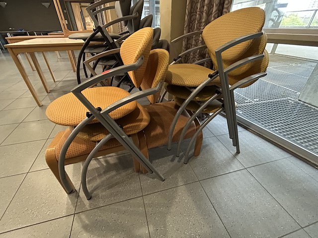 Lot stoelen (10) - afbeelding 2 van  2