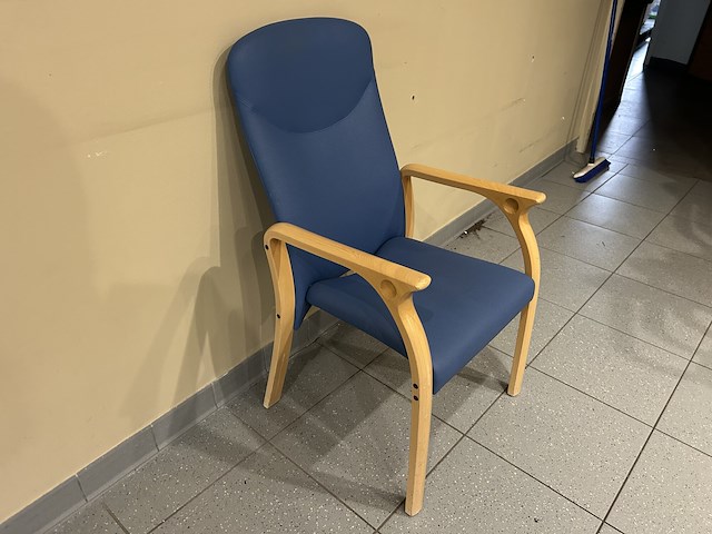 Lot stoelen (14) - afbeelding 2 van  4