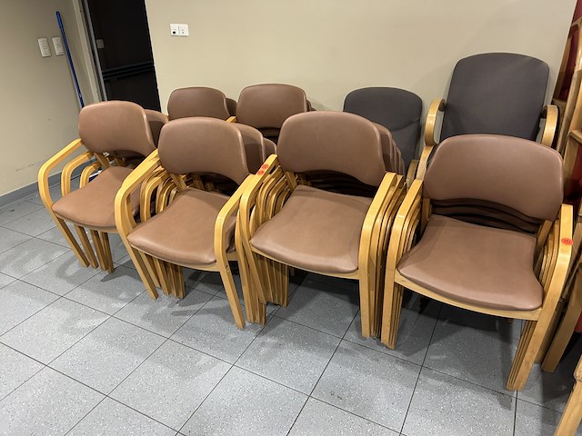Lot stoelen (24) - afbeelding 3 van  5