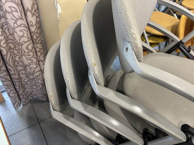 Lot stoelen (5) - afbeelding 3 van  3