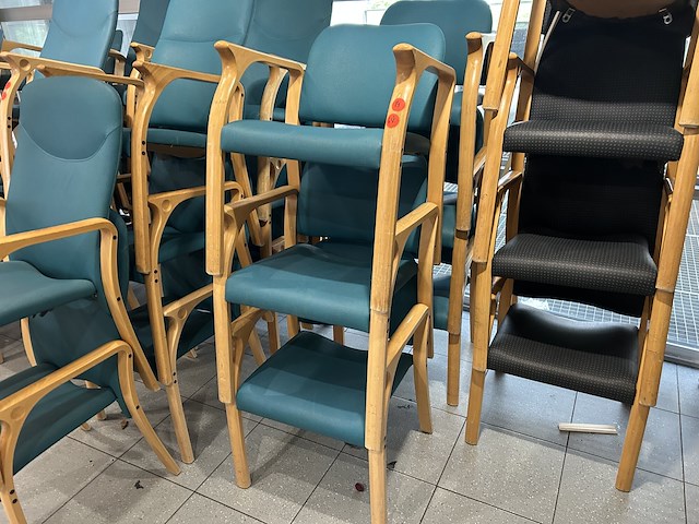 Lot stoelen (6) - afbeelding 1 van  4