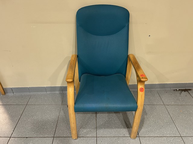 Lot stoelen (8) - afbeelding 1 van  4